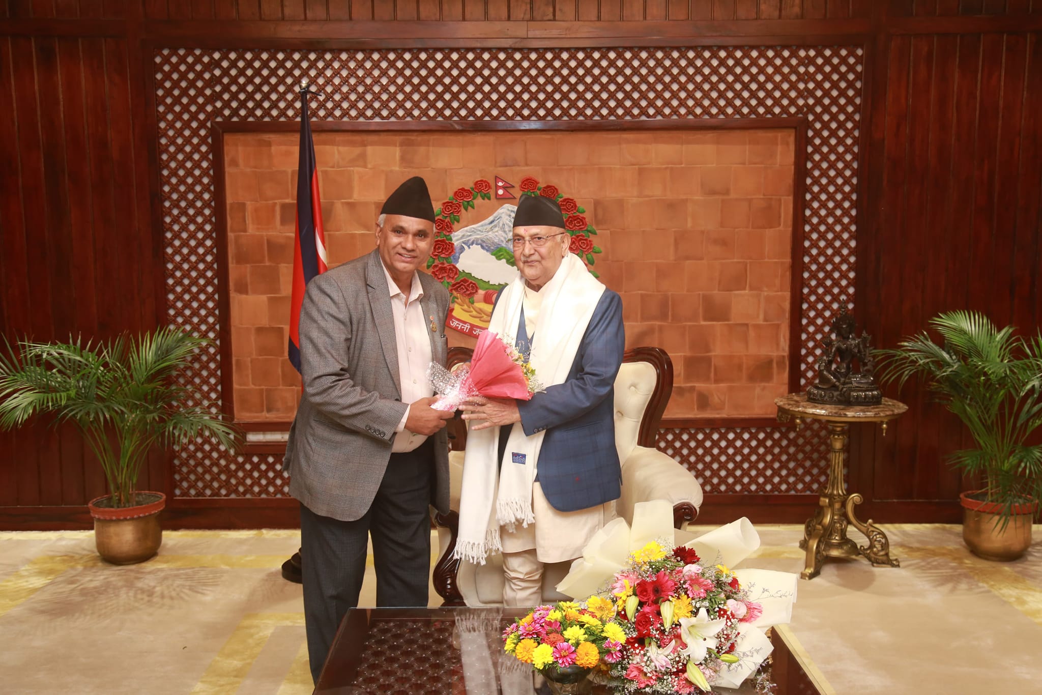 संघीय लोकतान्त्रिक गणतन्त्र नेपालको ४५औं सम्माननीय प्रधानमन्त्री हुनुभएकोमा हाम्रा सम्माननीय अध्यक्ष ज्युलाई हार्दिक बधाई !